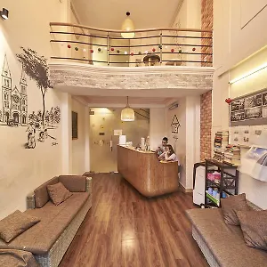  Hostel Alleyway